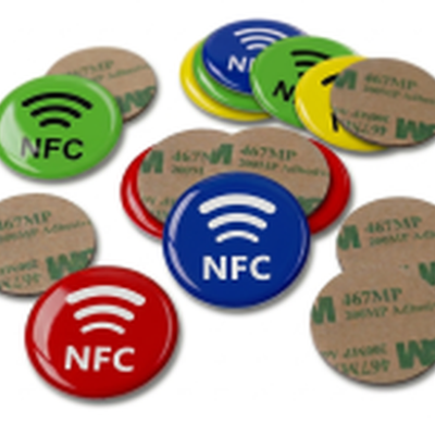 Tags NFC Anti-métal résinés adhésifs 29mm
