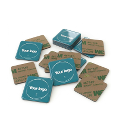 Tags NFC Anti-métal résinés adhésifs personnalisés 53x53mm